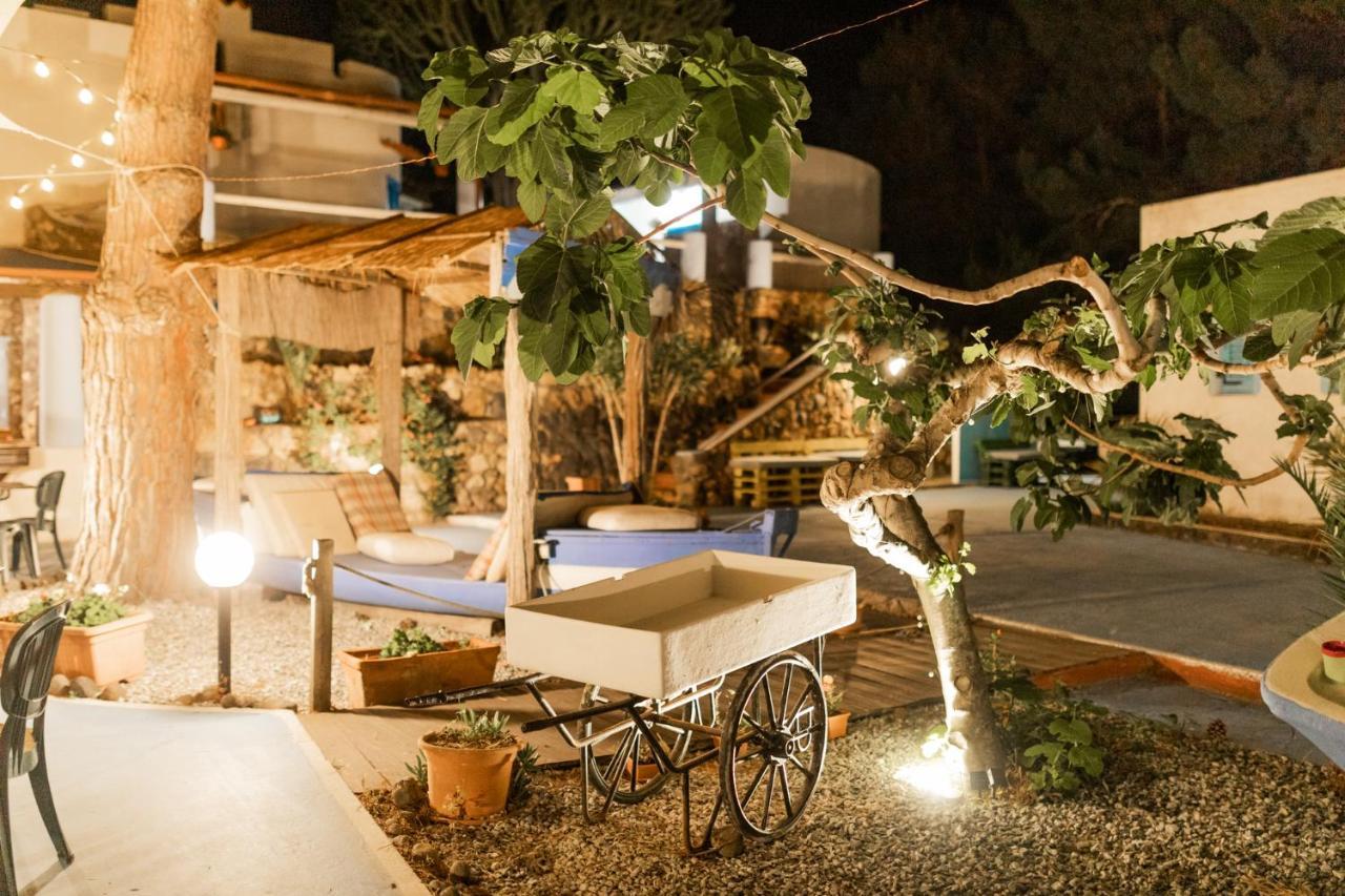 Holiday Eolie Village ヴルカーノ エクステリア 写真